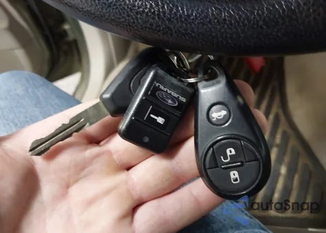 2007 Subaru Outback 2.5I from USA, damaged, VIN 4S4BP61C777334006